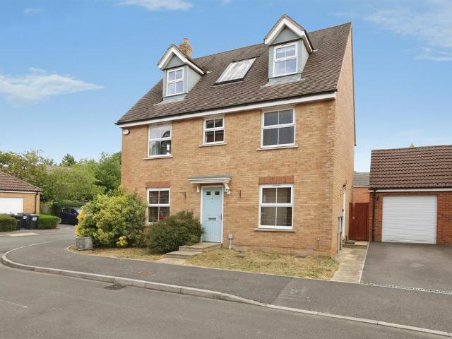 House for sale in Bishops Cannings, Wiltshire