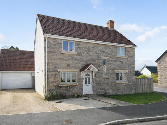 House for sale in Ashcott, Pedwell