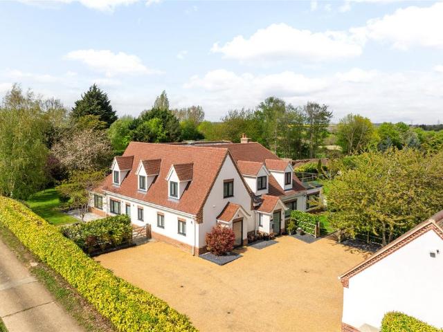 House for sale in Bedford