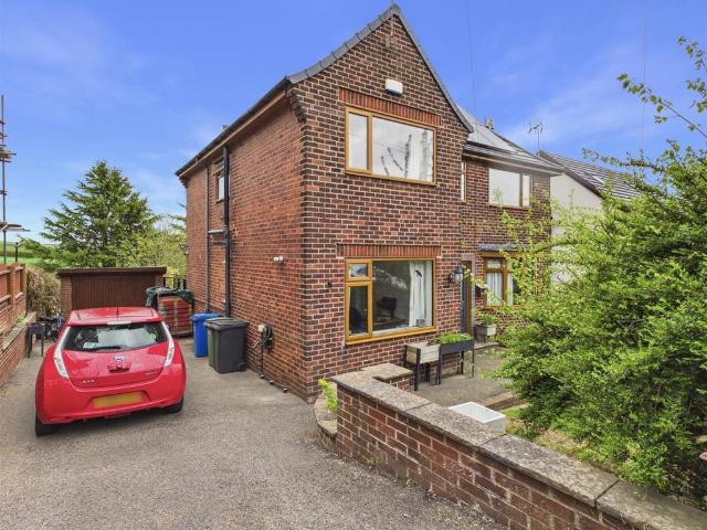 House for sale in Loundsley Green, East Midlands