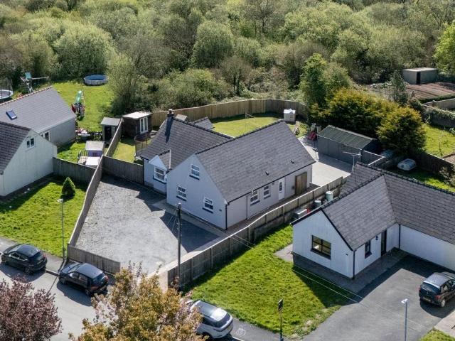 House for sale in Clarbeston Road, Wales