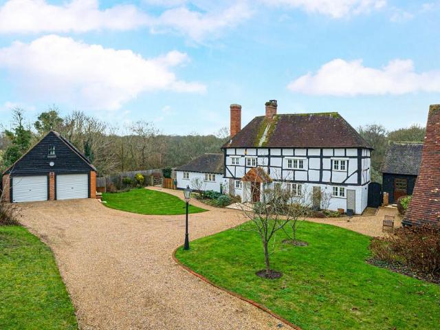 House for sale in Fole, Surrey