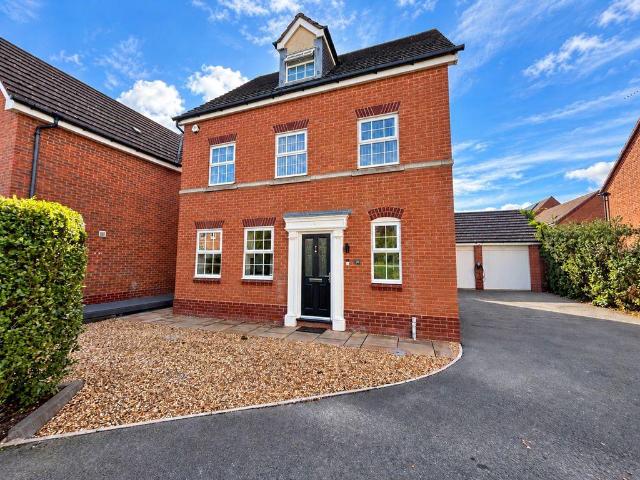 House for sale in Fradley, Lichfield