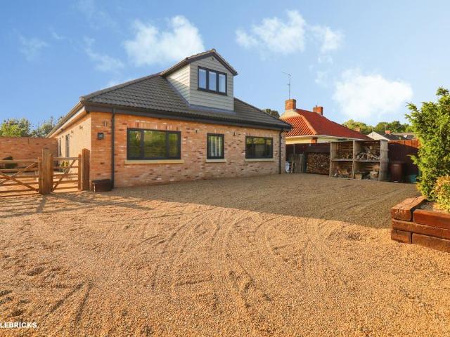 House for sale in Crostwick, Norfolk