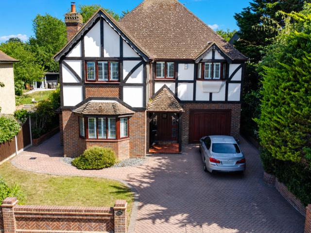House for sale in Acol, Kent