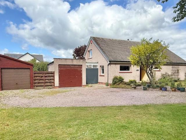 House for sale in Lentran, Scotland