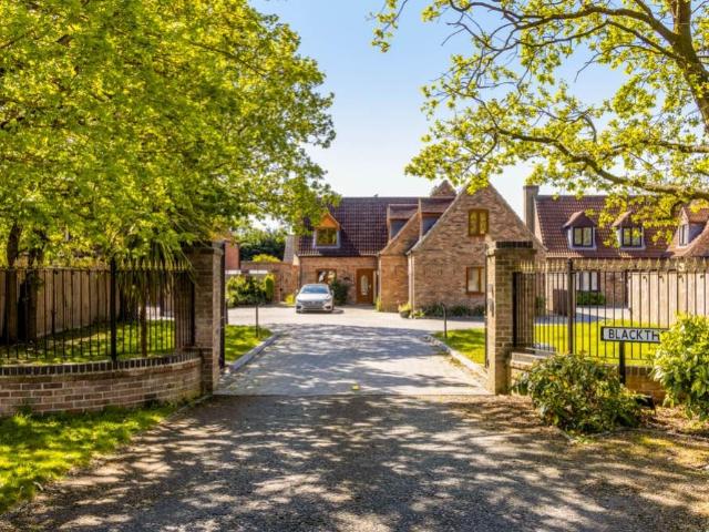 House for sale in Hykeham Moor, Ashby De La Launde