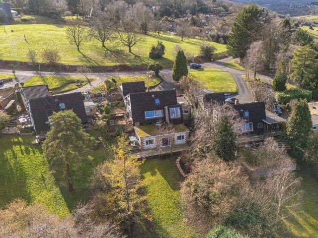 House for sale in Beaconsfield, Forty Green