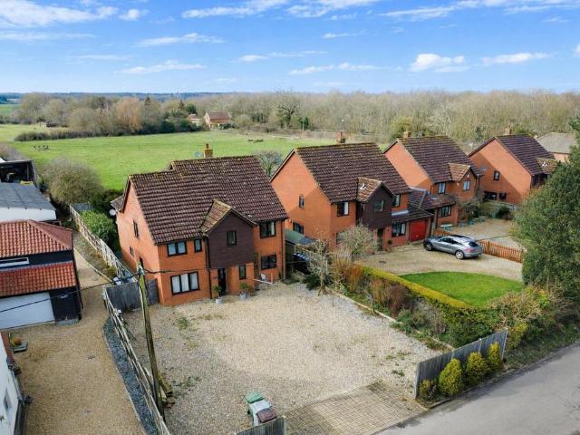 House for sale in Reepham, Crostwick