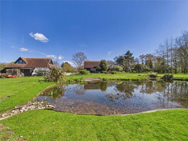House for sale in Dale Hill, Essex