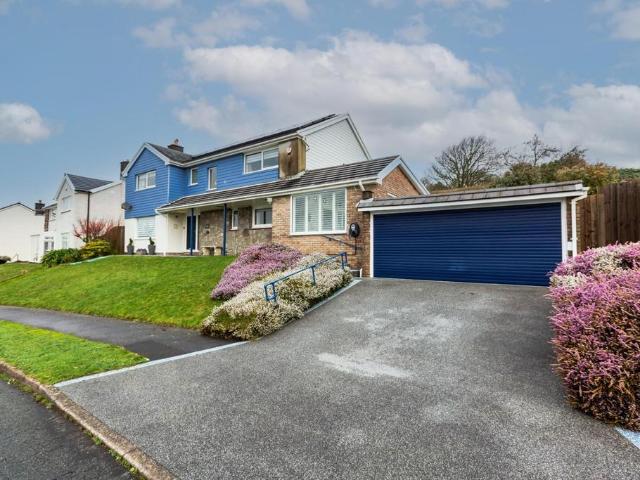 House for sale in Mayals, Swansea
