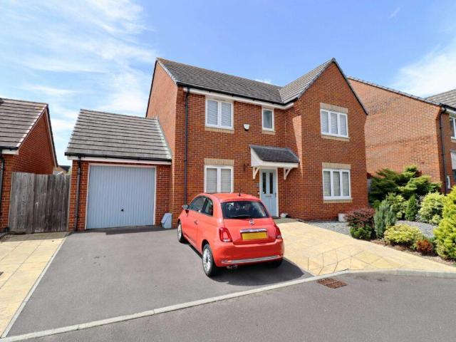 House for sale in Spring Vale, Hampshire