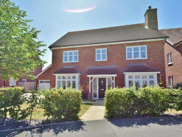 House for sale in Henton, Berrick Salome