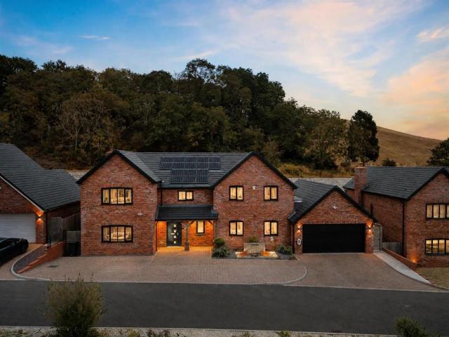 House for sale in Claverley, Shropshire