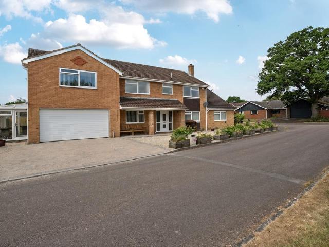 House for sale in Liden, Swindon