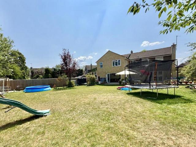 House for sale in Ashton Keynes, Wiltshire