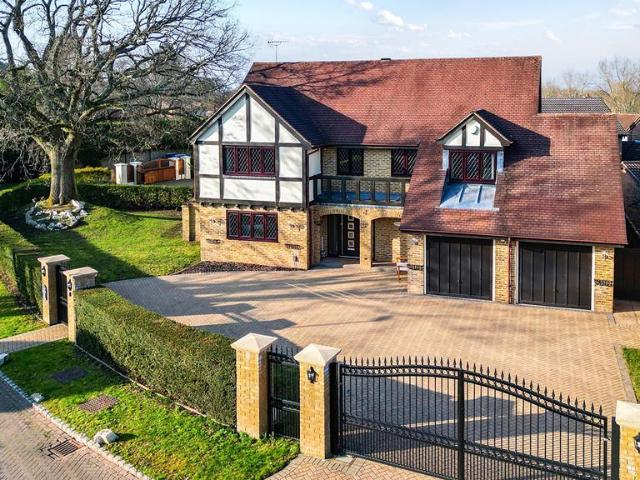 House for sale in Hawley, Hart