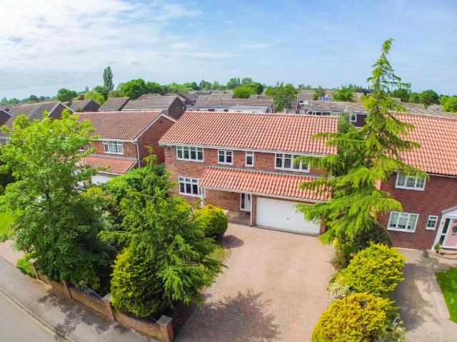 House for sale in Sunningdale, Egglescliffe