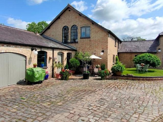 House for sale in Gobowen, Shropshire