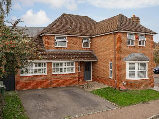 House for sale in West Ewell, Epsom