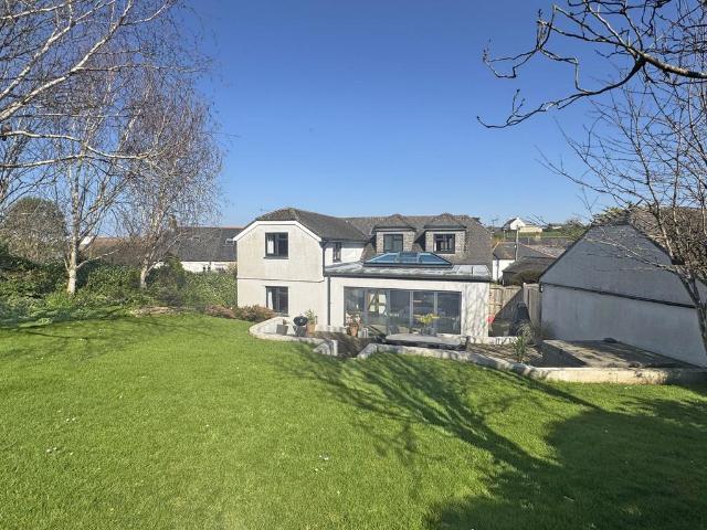 House for sale in Crantock