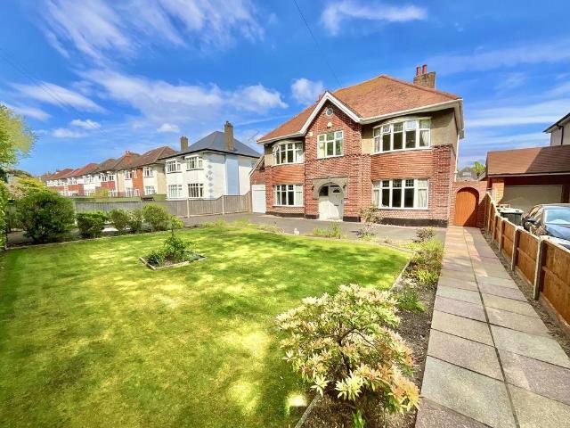 House for sale in Wick, Bournemouth