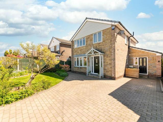House for sale in Wrenthorpe, Wakefield