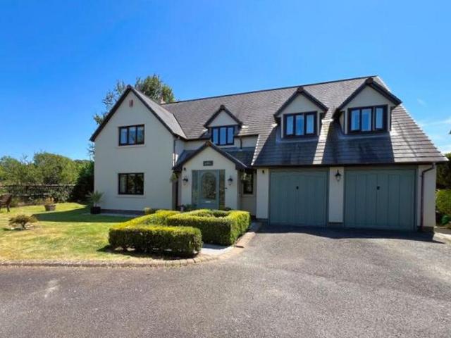 House for sale in Welsh St. Donats, Ystradowen