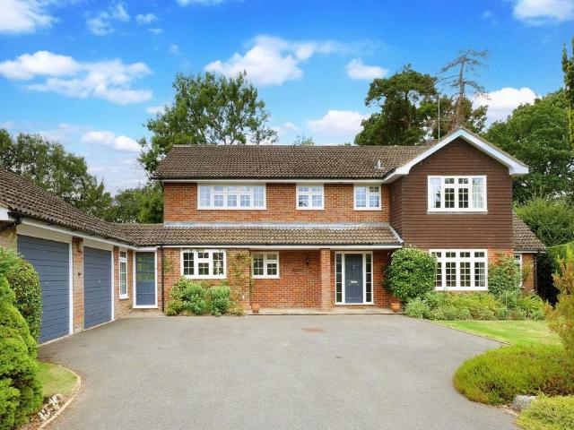 House for sale in Tylers Green, Isle Of Man