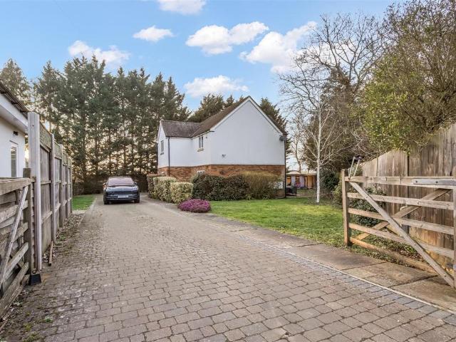 House for sale in Fretherne, Hertfordshire