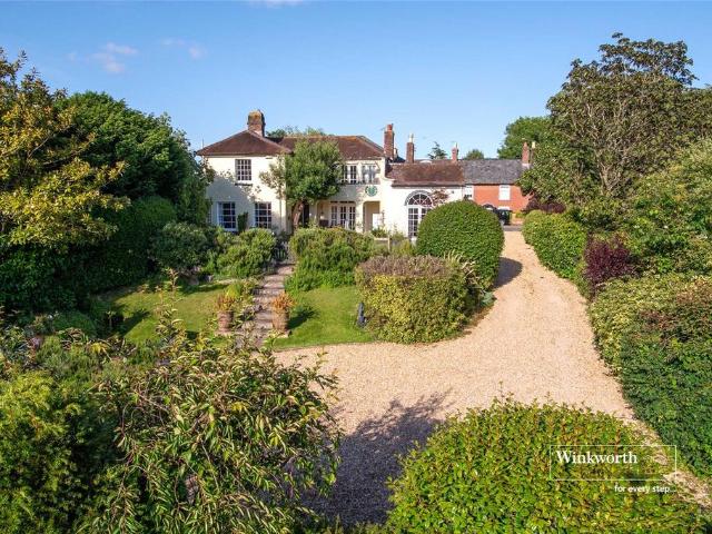House for sale in Burton and Winkton