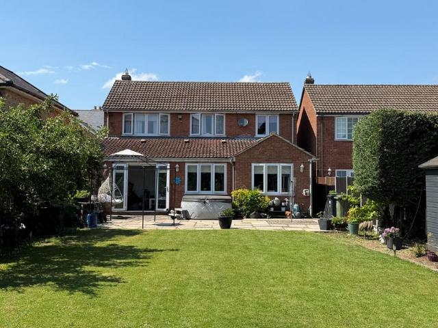 House for sale in Stotfold, Bedfordshire