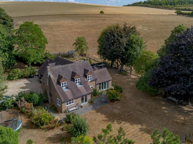 House for sale in Brightwell-cum-Sotwell, South Oxfordshire