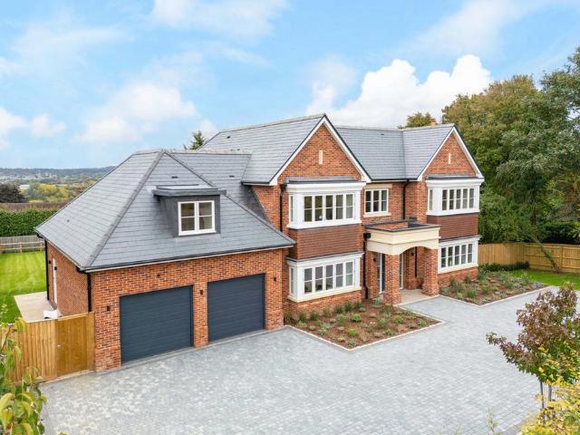 House for sale in Harcourt Hill, Dromore