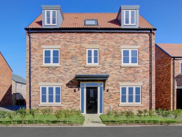 House for sale in Middleton St George, Darlington