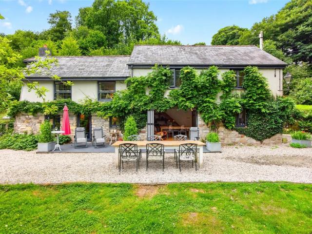 House for sale in Coombe, Cornwall