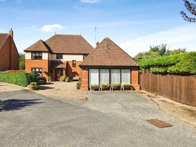 House for sale in Castle Hedingham, Braintree