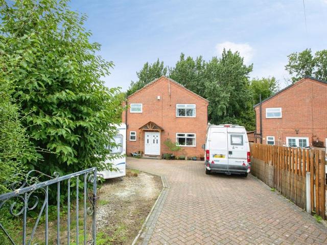House for sale in Pinxton, Bolsover