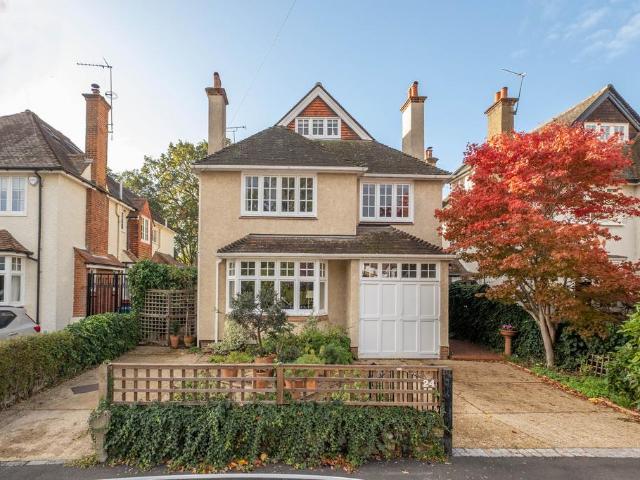 House for sale in London Borough of Richmond upon Thames, Greater London