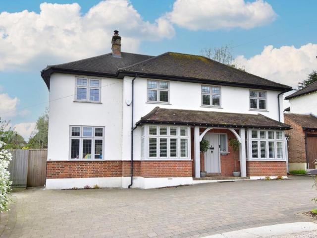 House for sale in Pouchen End, Hertfordshire