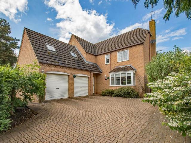 House for sale in Stanion