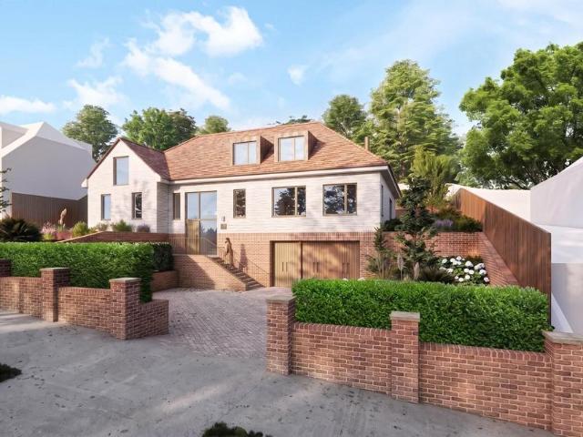 House for sale in London Borough of Croydon, Upper Norwood