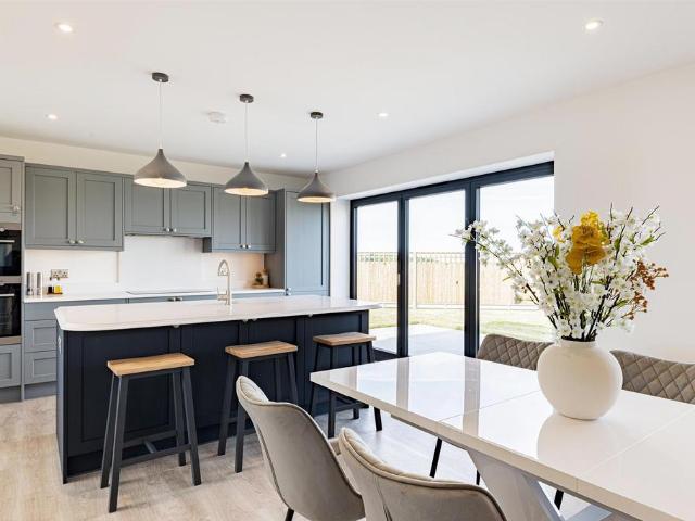 House for sale in Ash, Kent