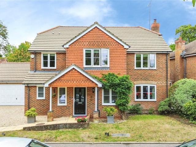 House for sale in Caversham Park, Reading
