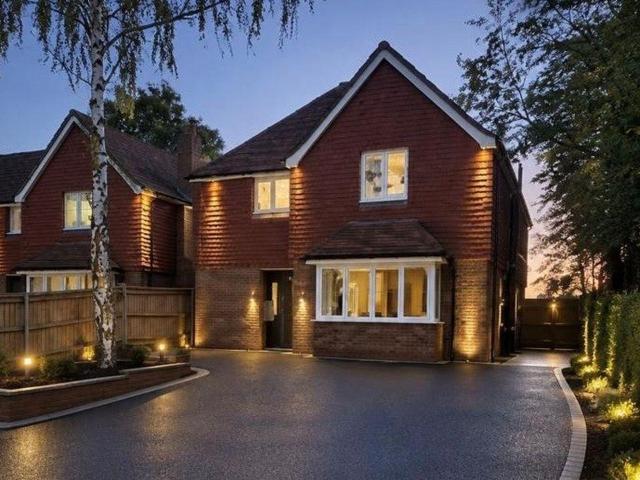 House for sale in London Borough of Croydon, Greater London