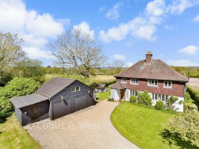 House for sale in Norwood Hill, Red Hill