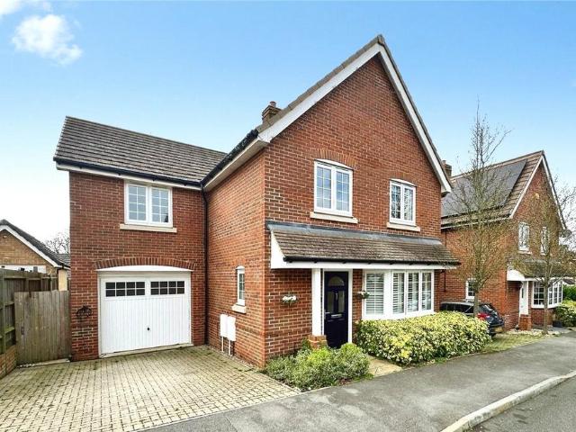 House for sale in Winnersh