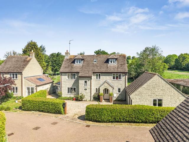 House for sale in Polebrook