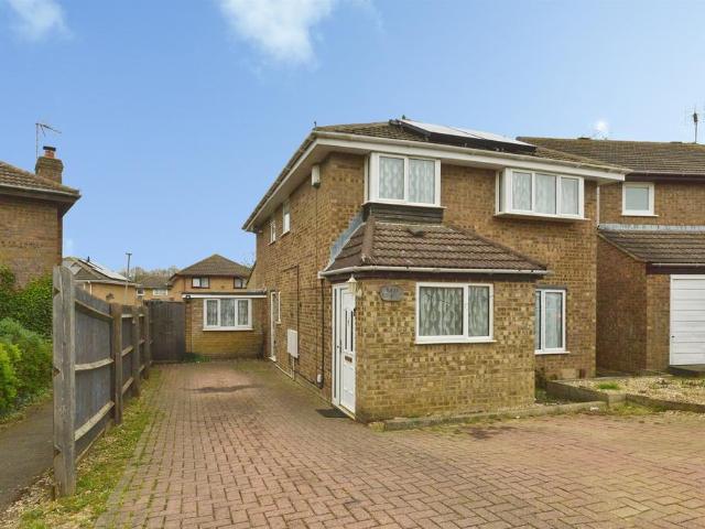 House for sale in Bletchley, Milton Keynes