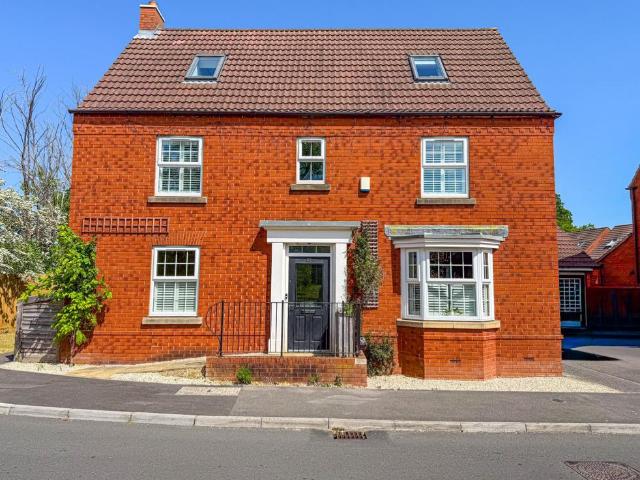 House for sale in North Petherton, Somerset